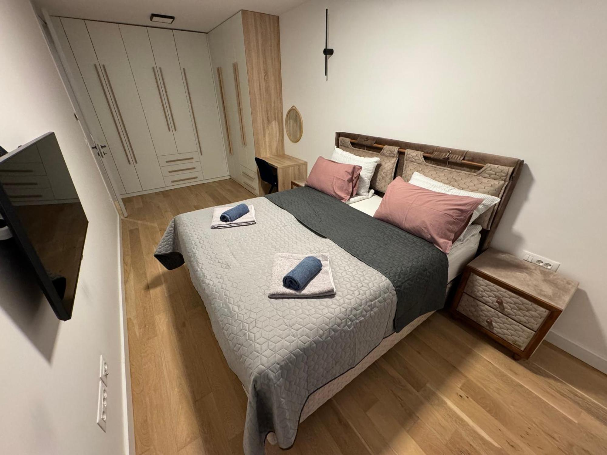 Cadordzina Apartment Free Parking Old Town Сараево Экстерьер фото