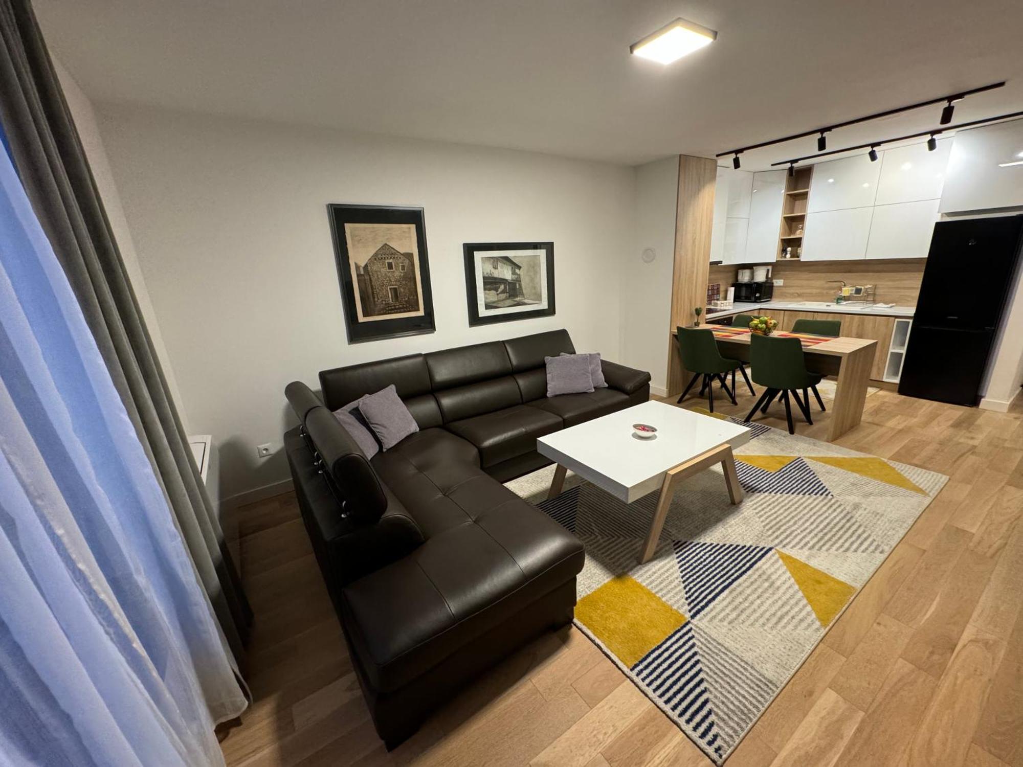 Cadordzina Apartment Free Parking Old Town Сараево Экстерьер фото